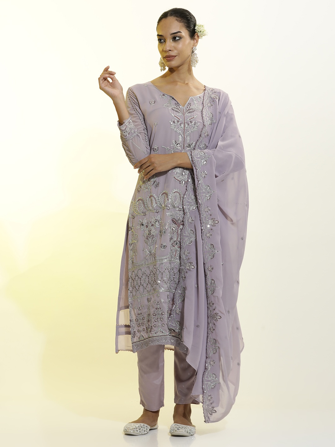 

Jaipur Kurti Heavy Embroidered Georgette Festive Kurta Set With Dupatta, Lavender