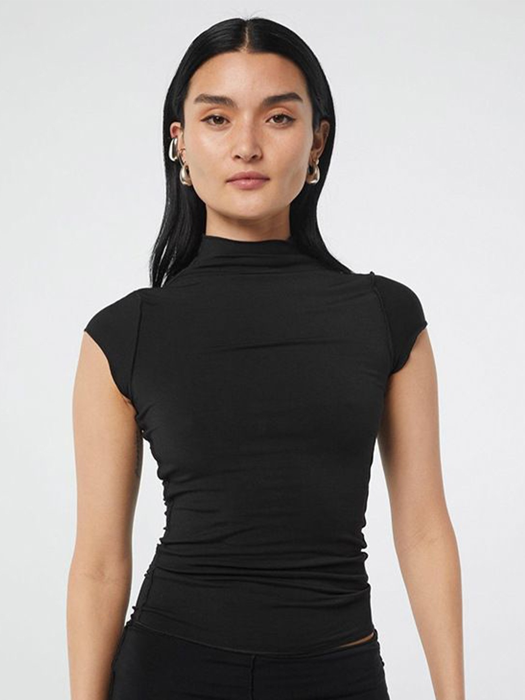 

MIAKEE High Neck Fitted Top, Black