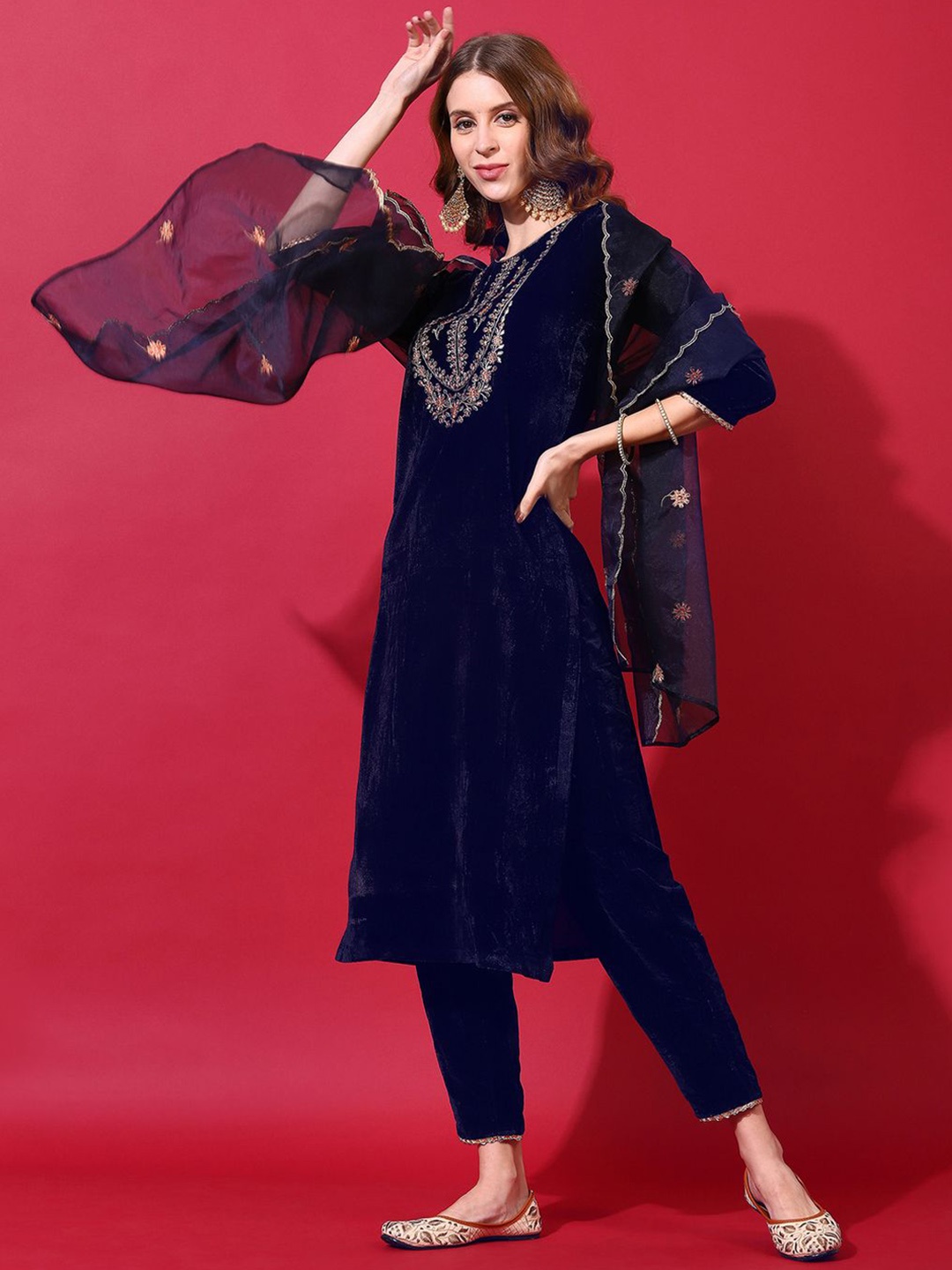 

KALINI Floral Yoke Design Thread Work Velvet Kurta with Trousers & Dupatta, Blue