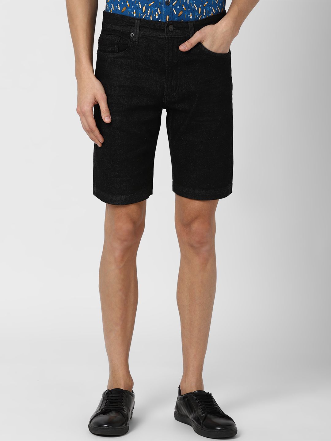 

Peter England Men Shorts, Black