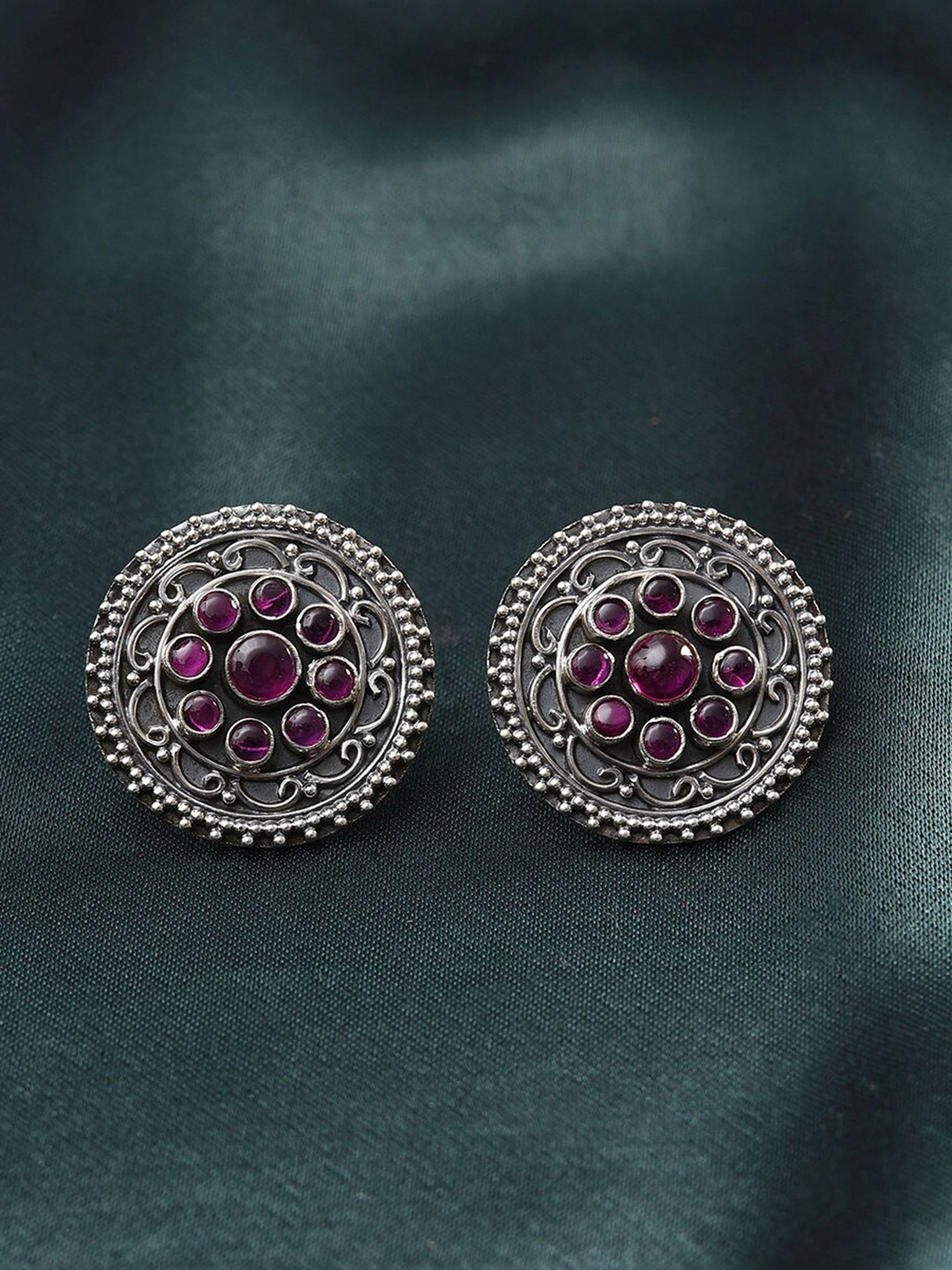 

JAYPORE Oxidised Stone Studded Studs, Silver