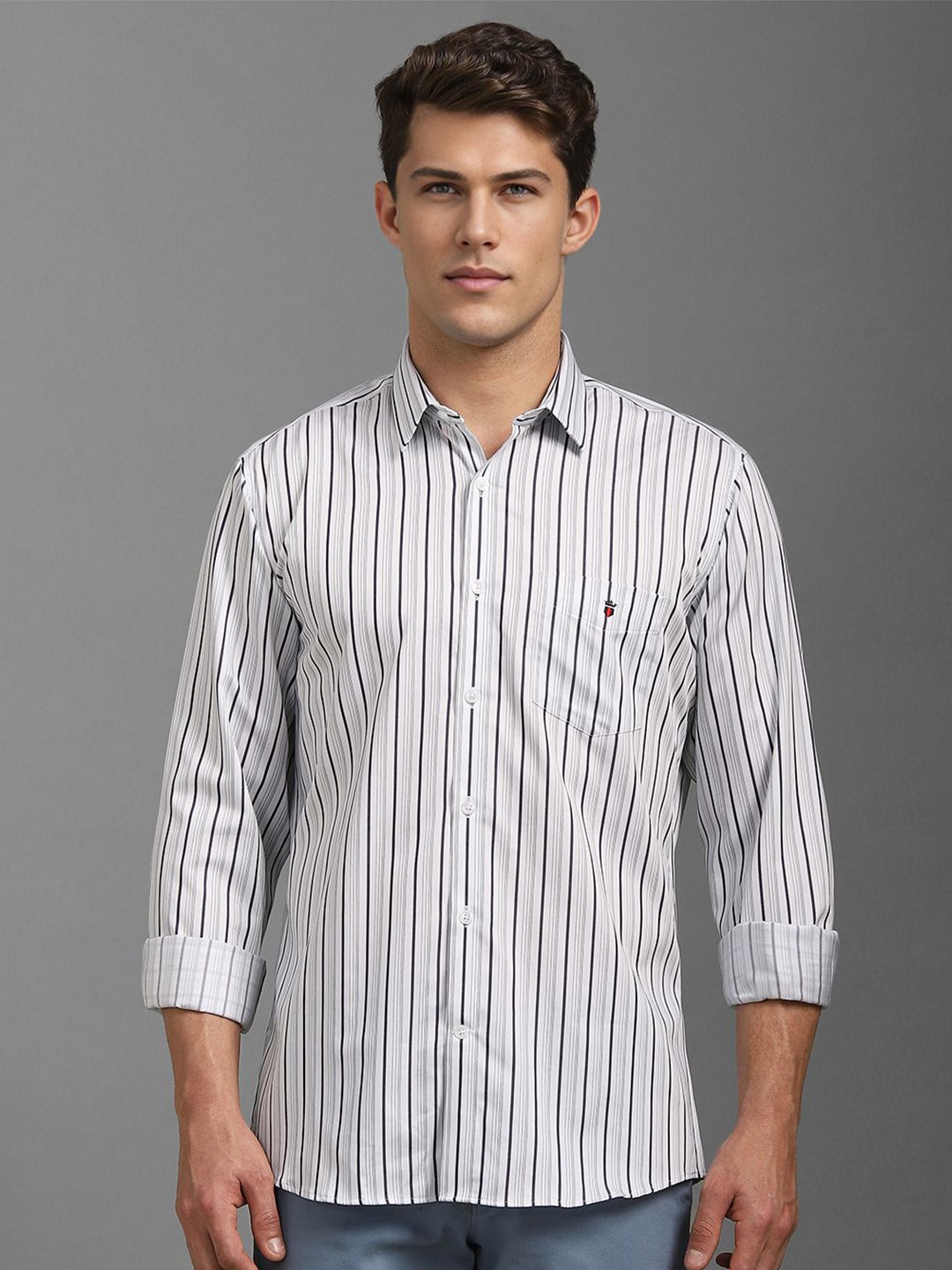 

Louis Philippe Sport Men Cotton Slim Fit Vertical Stripes Casual Shirt, White