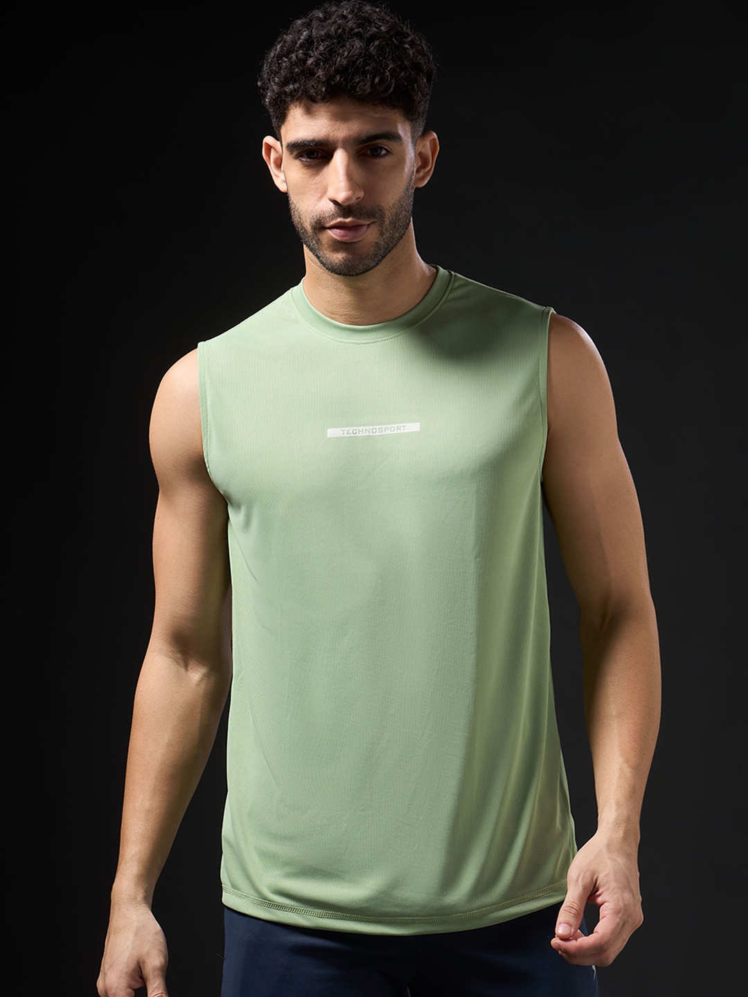 

Technosport Solid Slim Fit Round Neck Sports Innerwear Vest with TECHNOCOOL+, Green