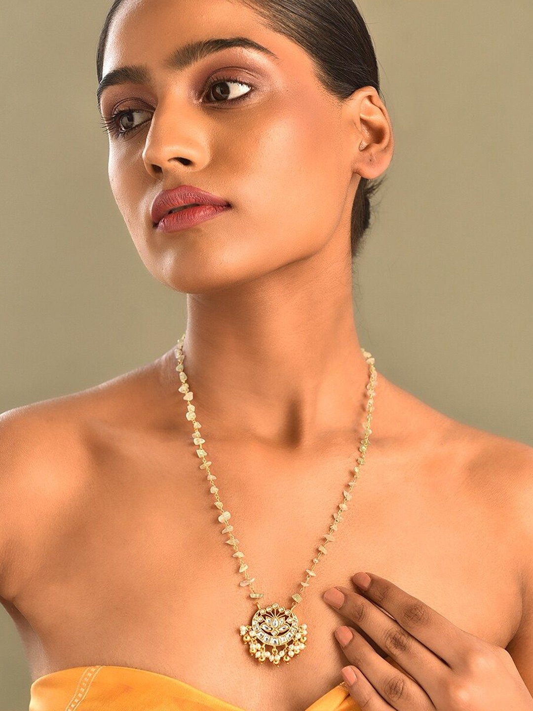 

JAYPORE Silver Gold-Plated Kundan Necklace