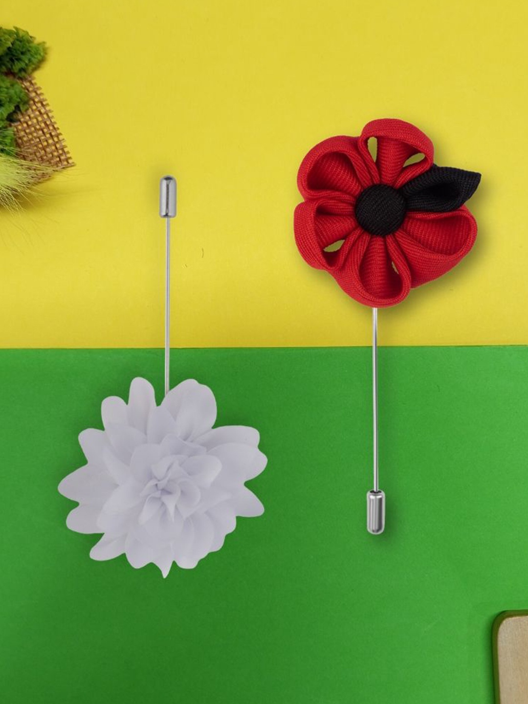 

The Tie Hub Pack Of 2 Men Dahlia Flower Shaped Lapel Pin Brooch, Red