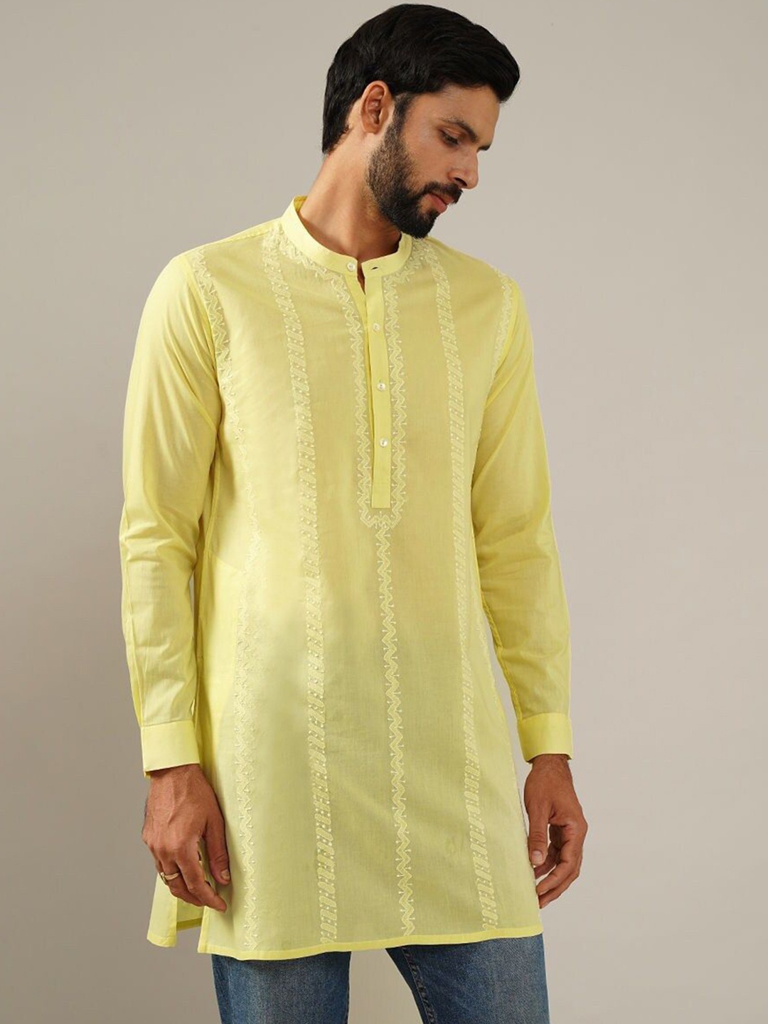 

JAYPORE Geometric Embroidered Pure Cotton Straight Kurta, Lime green