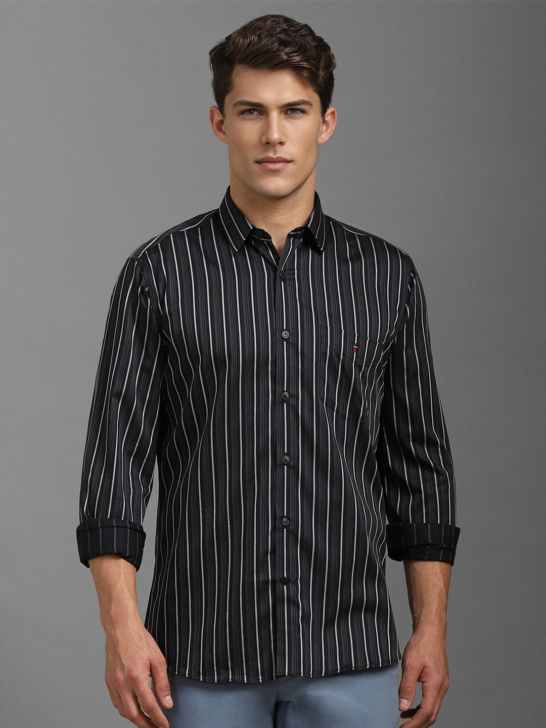 

Louis Philippe Sport Men Cotton Slim Fit Vertical Stripes Casual Shirt, Black