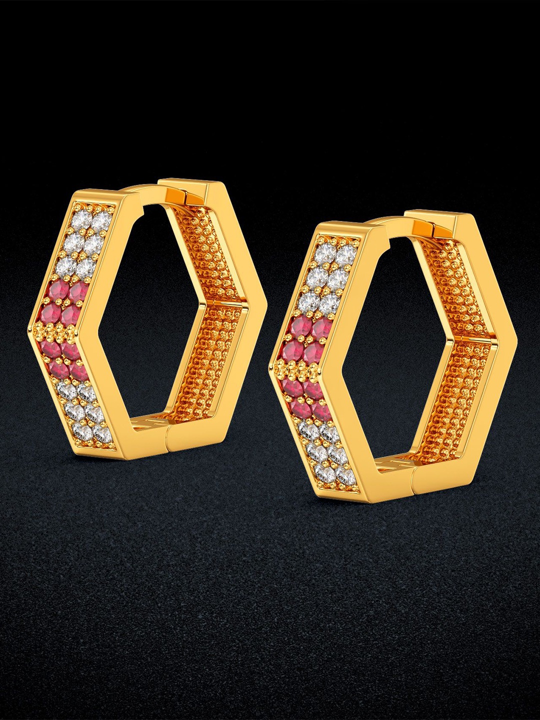 

Joyalukkas 22KT Yellow Gold Earrings Gold-4.19 gm