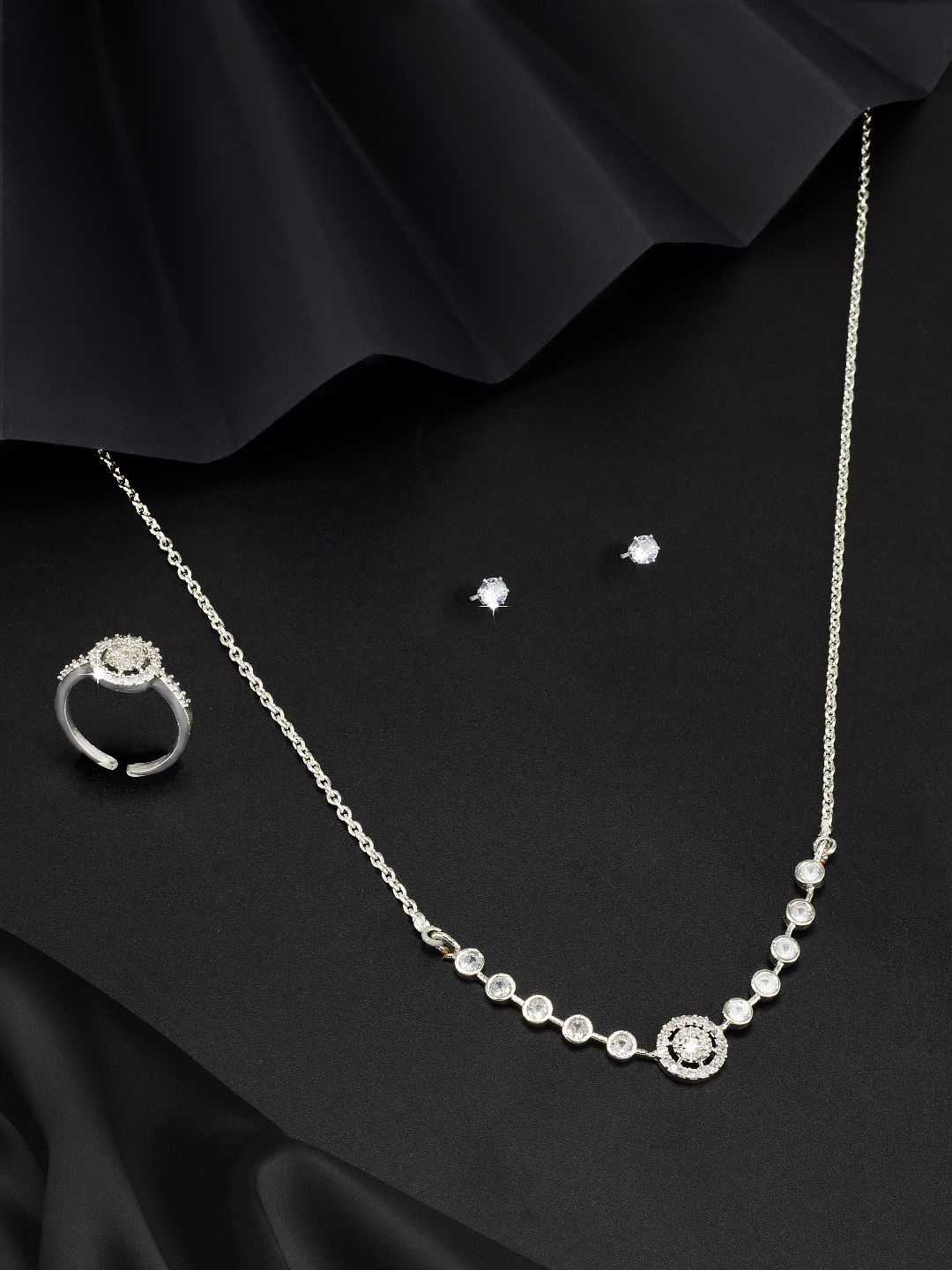 

PRIVIU Rhodium-Plated American Diamond Studded Jewellery Set, Silver
