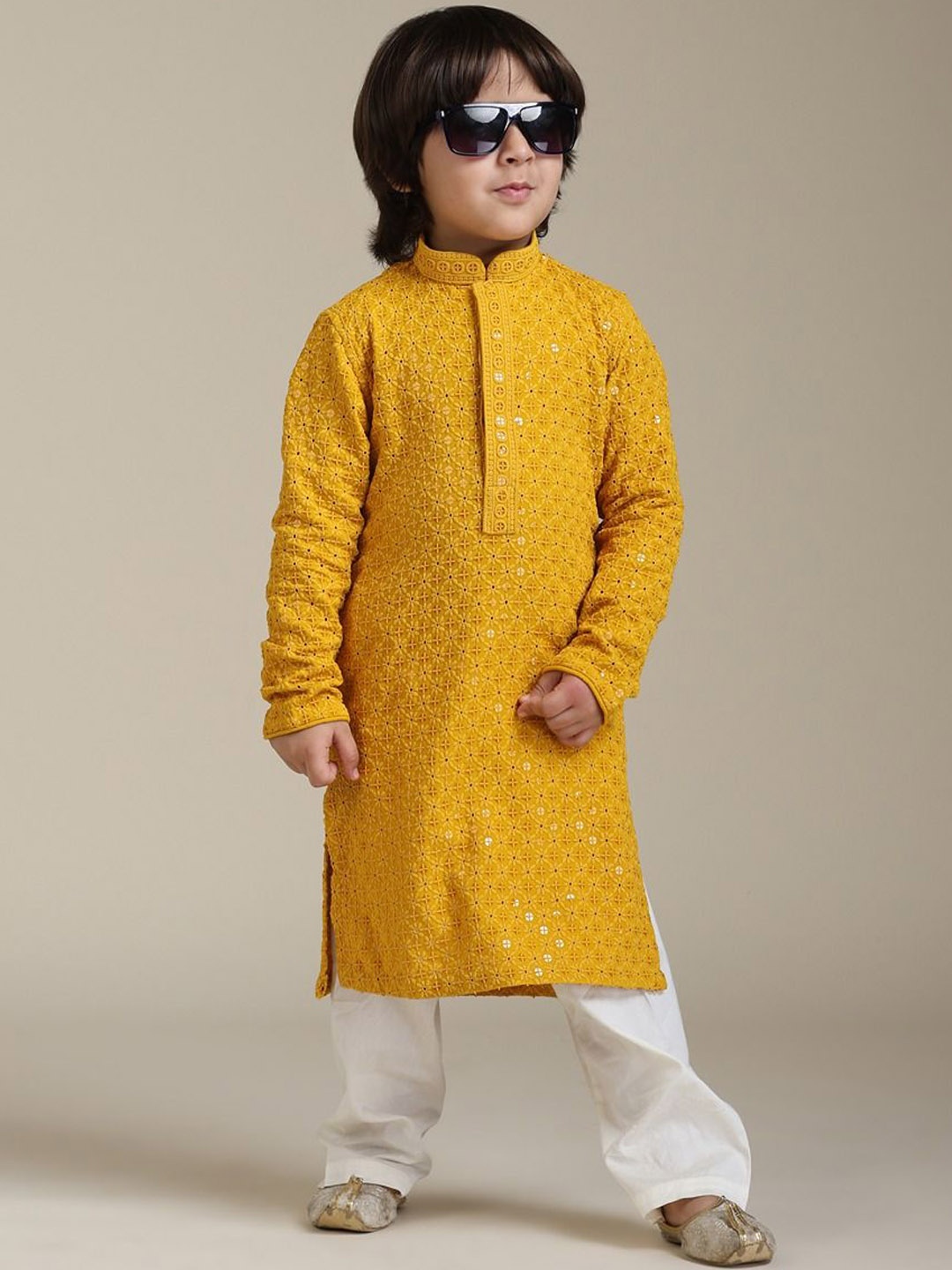 

Manyavar Boys Floral Embroidered Sequinned Straight Kurta With Pyjamas, Mustard