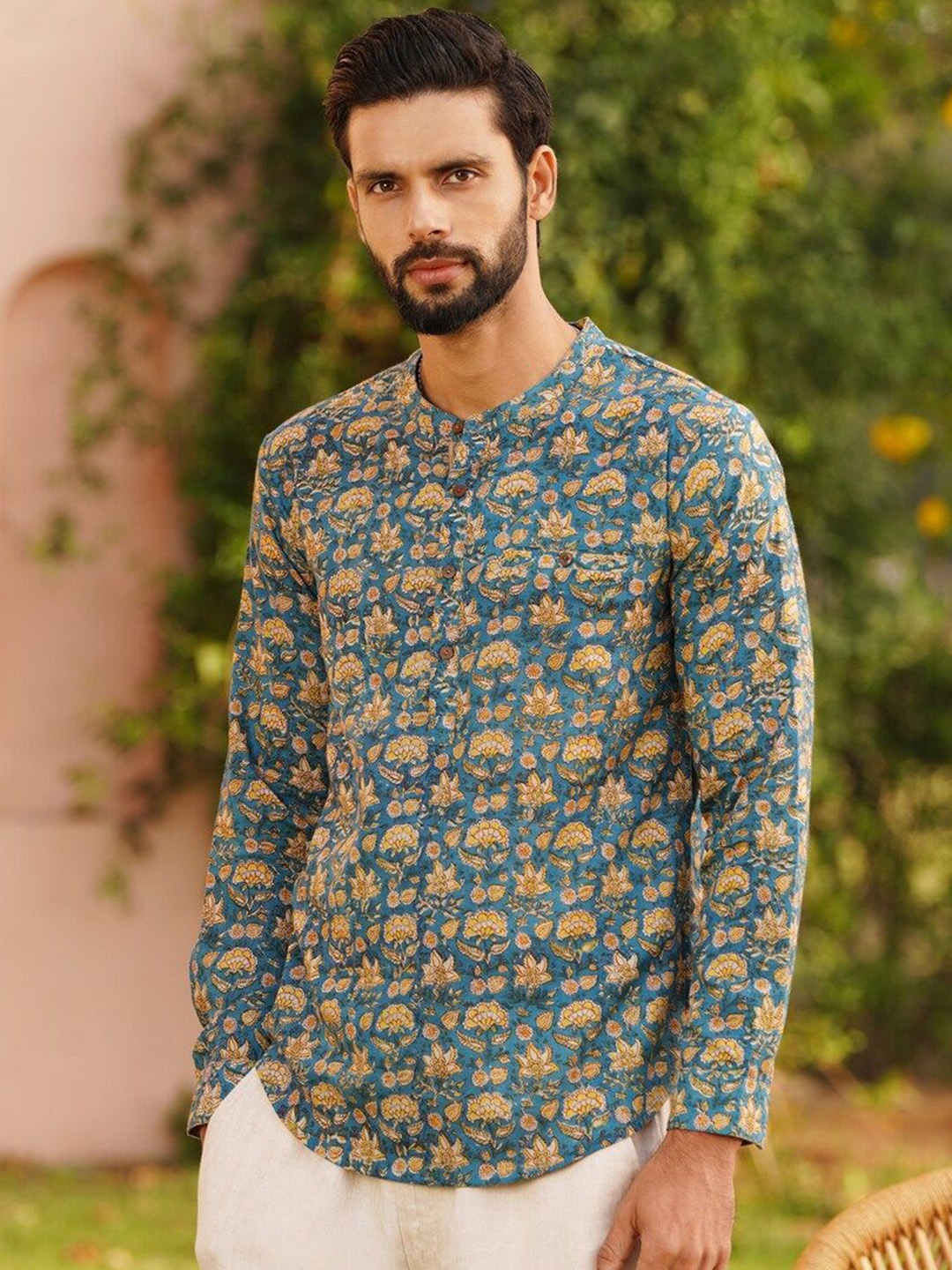 

JAYPORE Floral Printed Band Collar Long Sleeves Pure Cotton Kurta, Blue