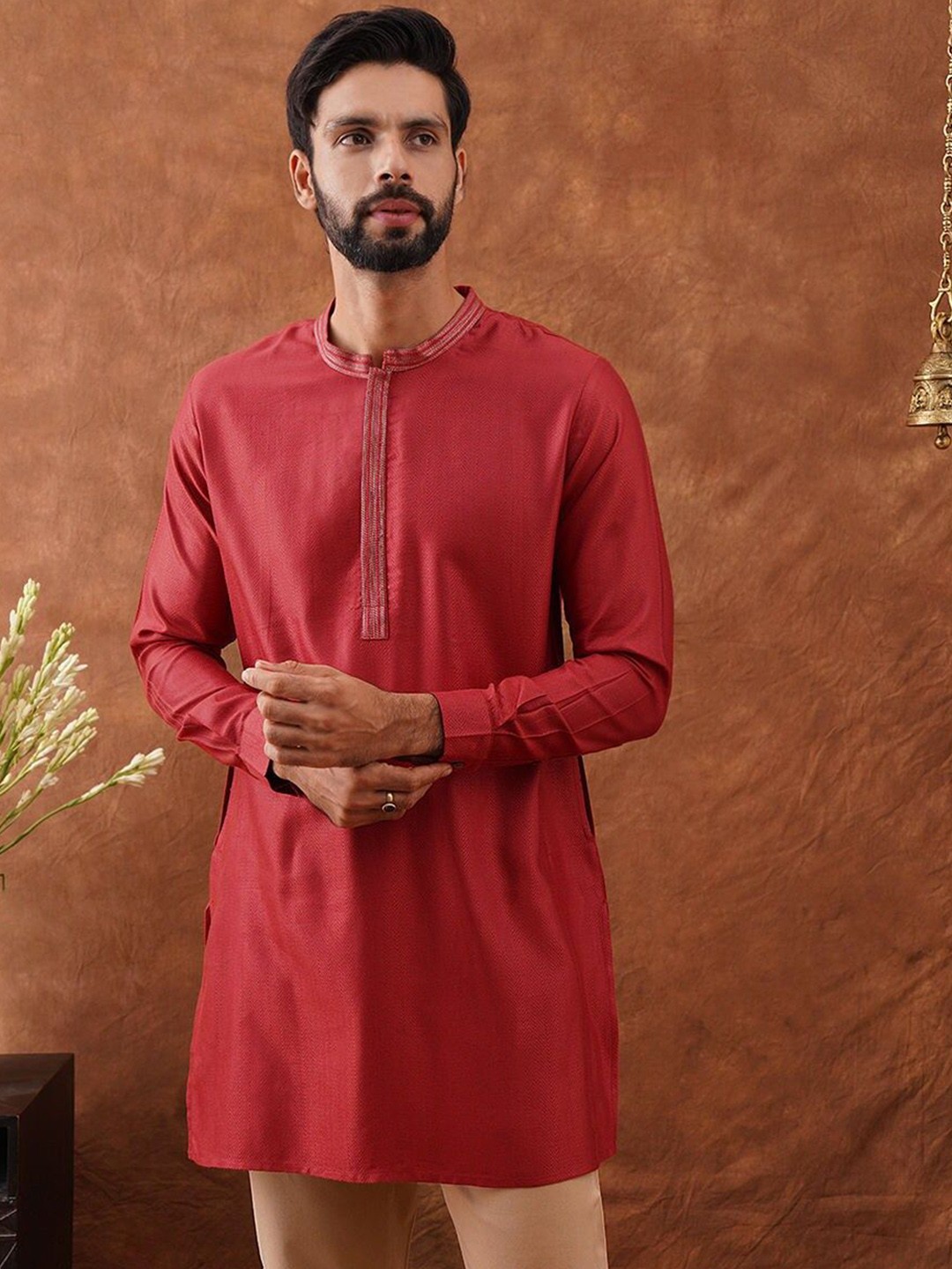

JAYPORE Woven Design Mandarin Collar Long Roll-Up Sleeves Silk Kurta, Red