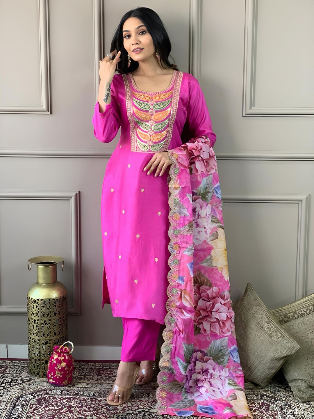 

ODETTE Floral Embroidered Thread Work Straight Kurta with Trousers & Dupatta, Pink