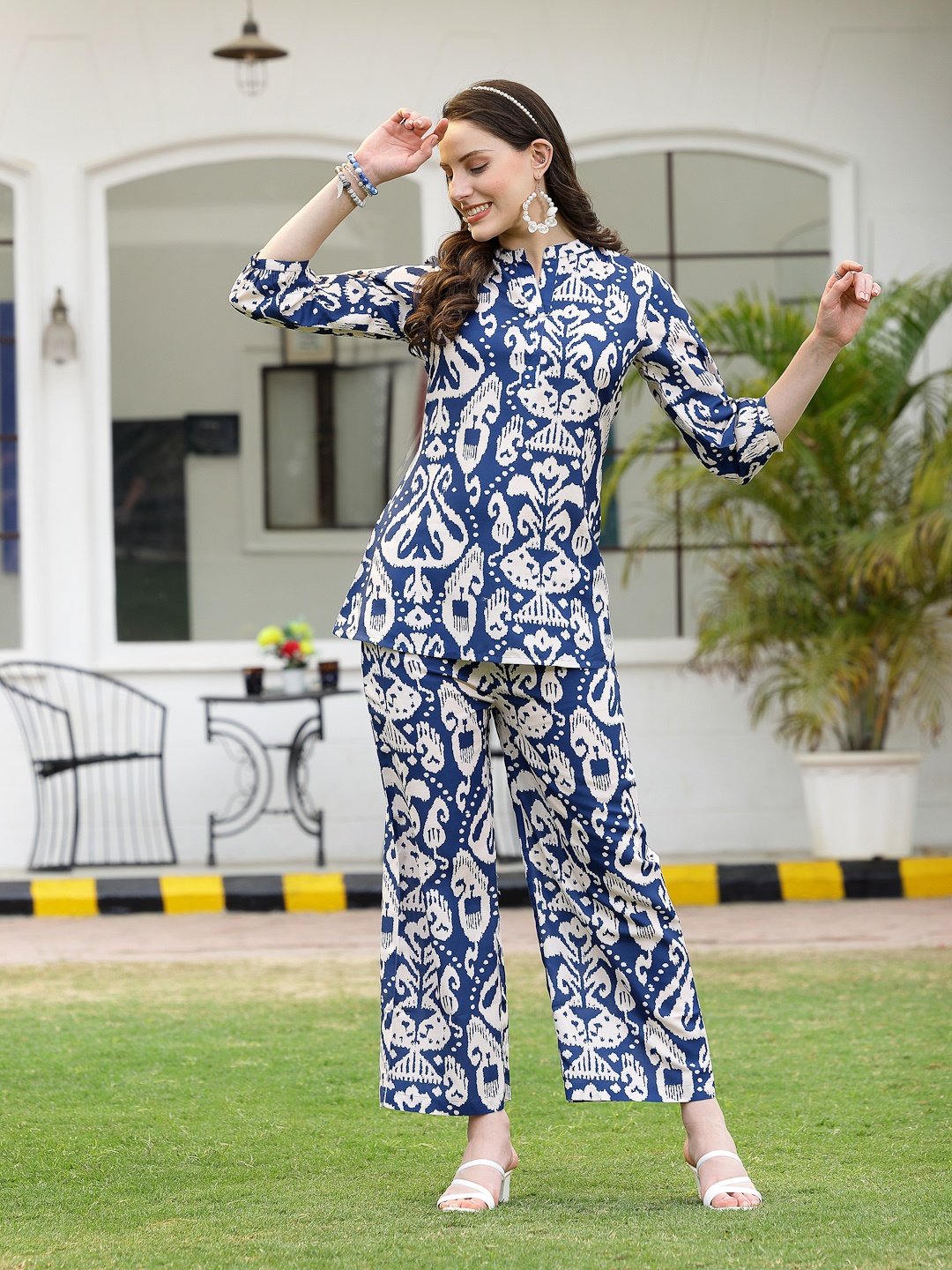 

HERE&NOW Printed Mandarin Collar Tunic With Trouser, Blue