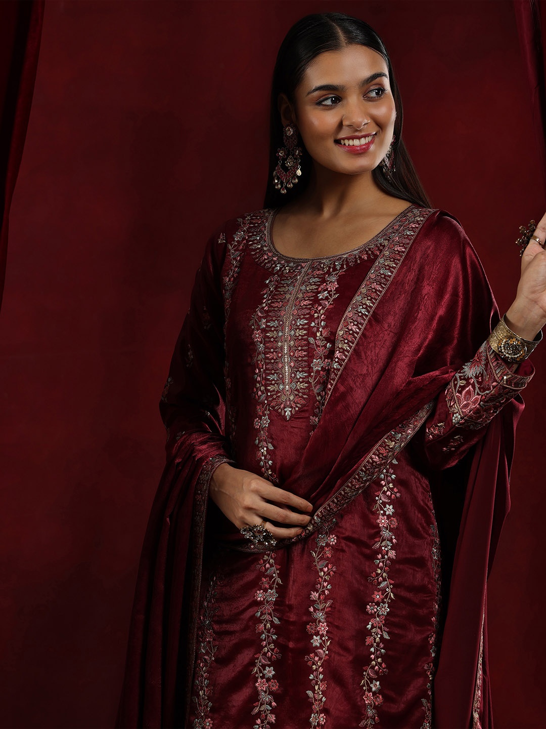 

Libas Art Floral Embroidered Sequinned Pure Silk Straight Kurta With Trousers & Dupatta, Maroon