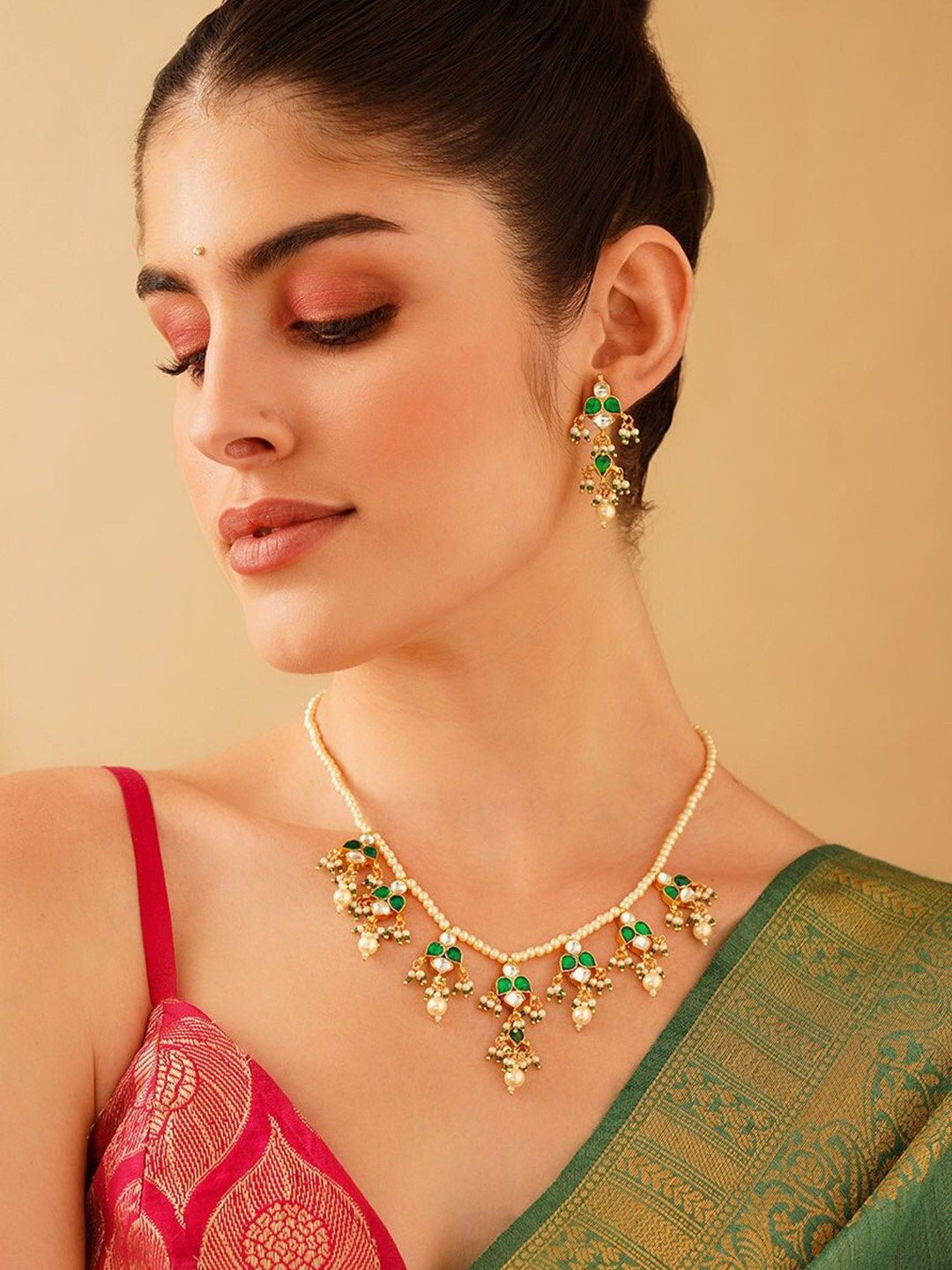 

JAYPORE Gold-Plated Stones Studded & Beaded Necklace and Earrings
