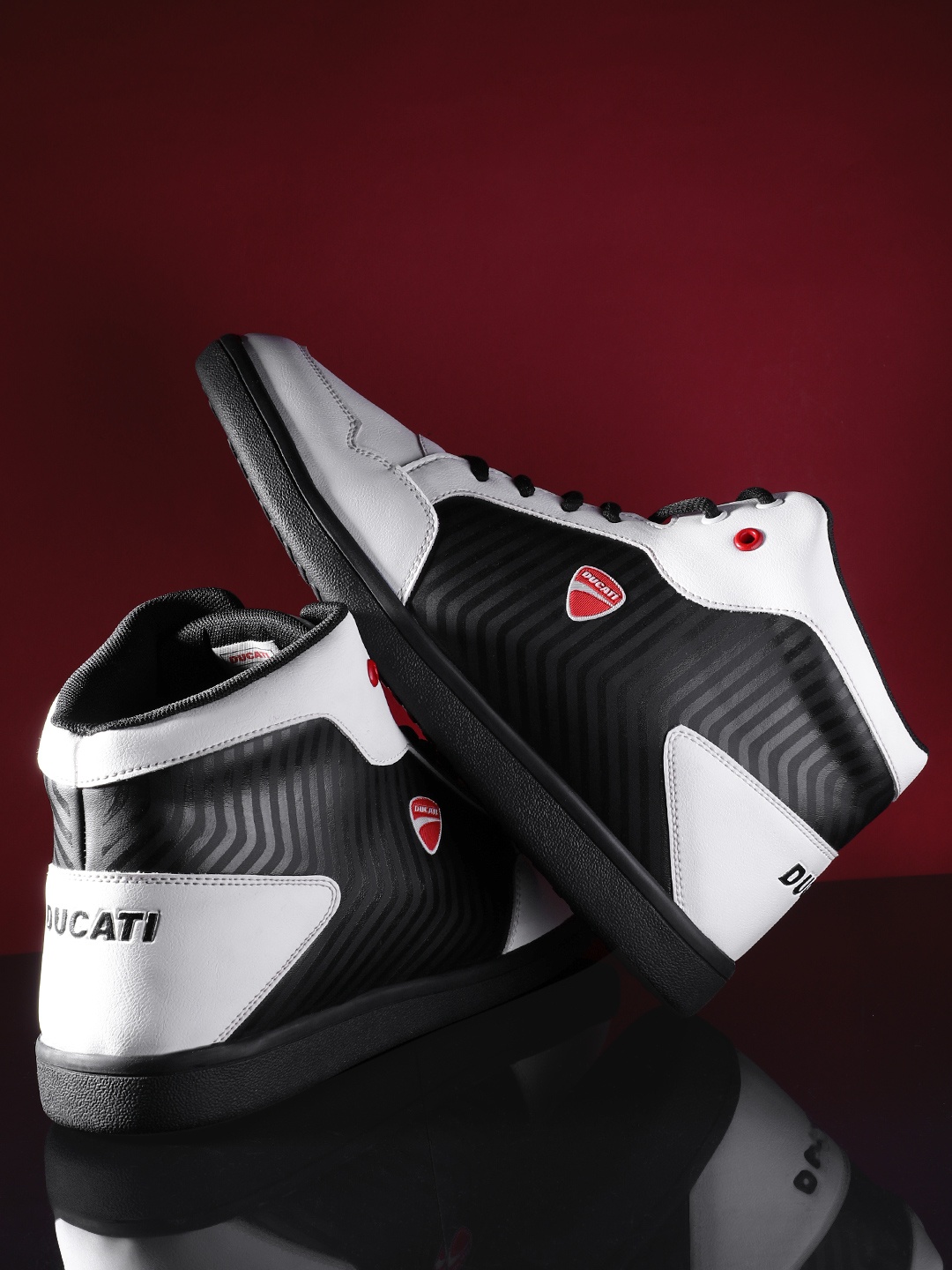 

Ducati Men Mid-Top Stripe Printed Colourblocked Sneakers, White