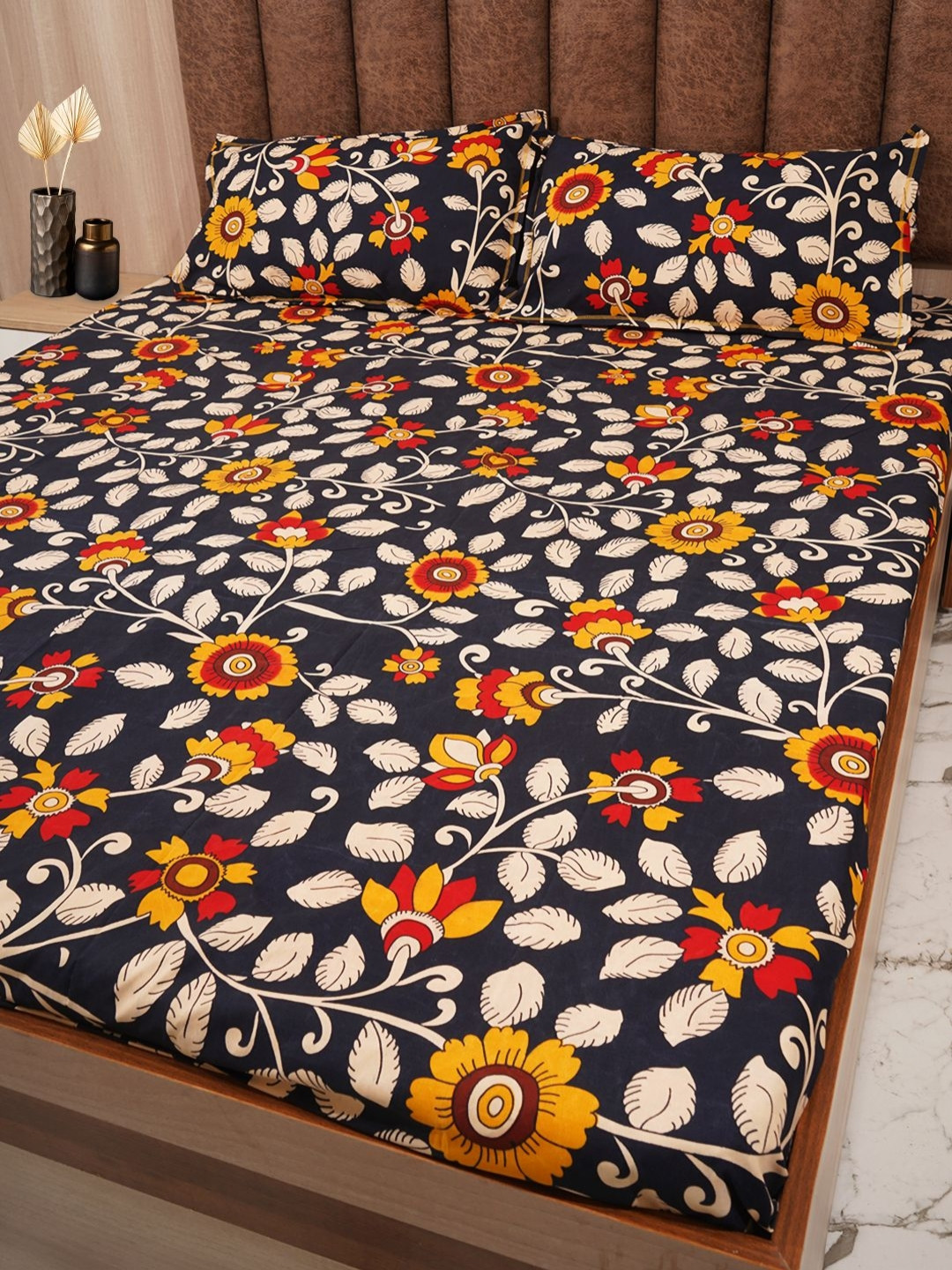 

Adwitiya Navy Blue & Red Floral 210 TC Double Queen Bedsheet with 2 Pillow Covers