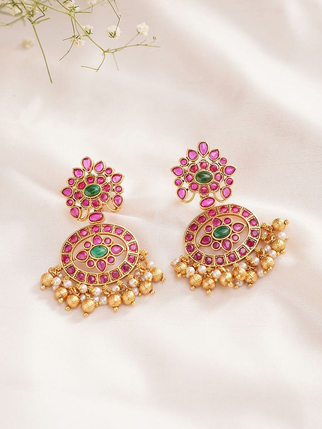 

JAYPORE Contemporary Studs Earrings, Gold