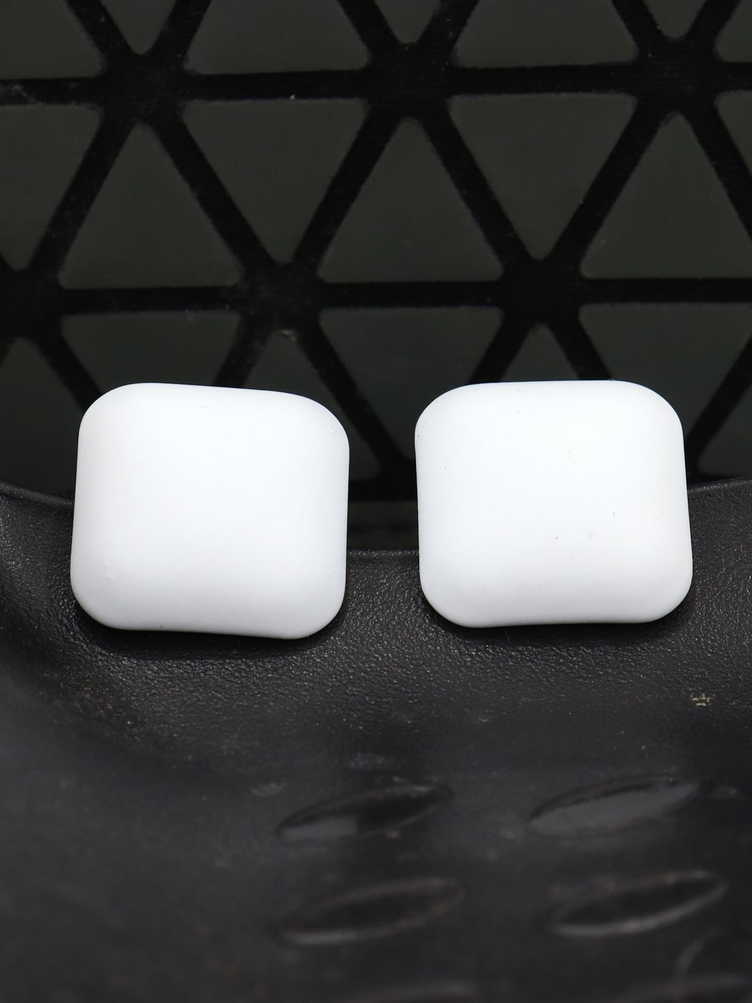 

FIMBUL Square Shaped Studs, White