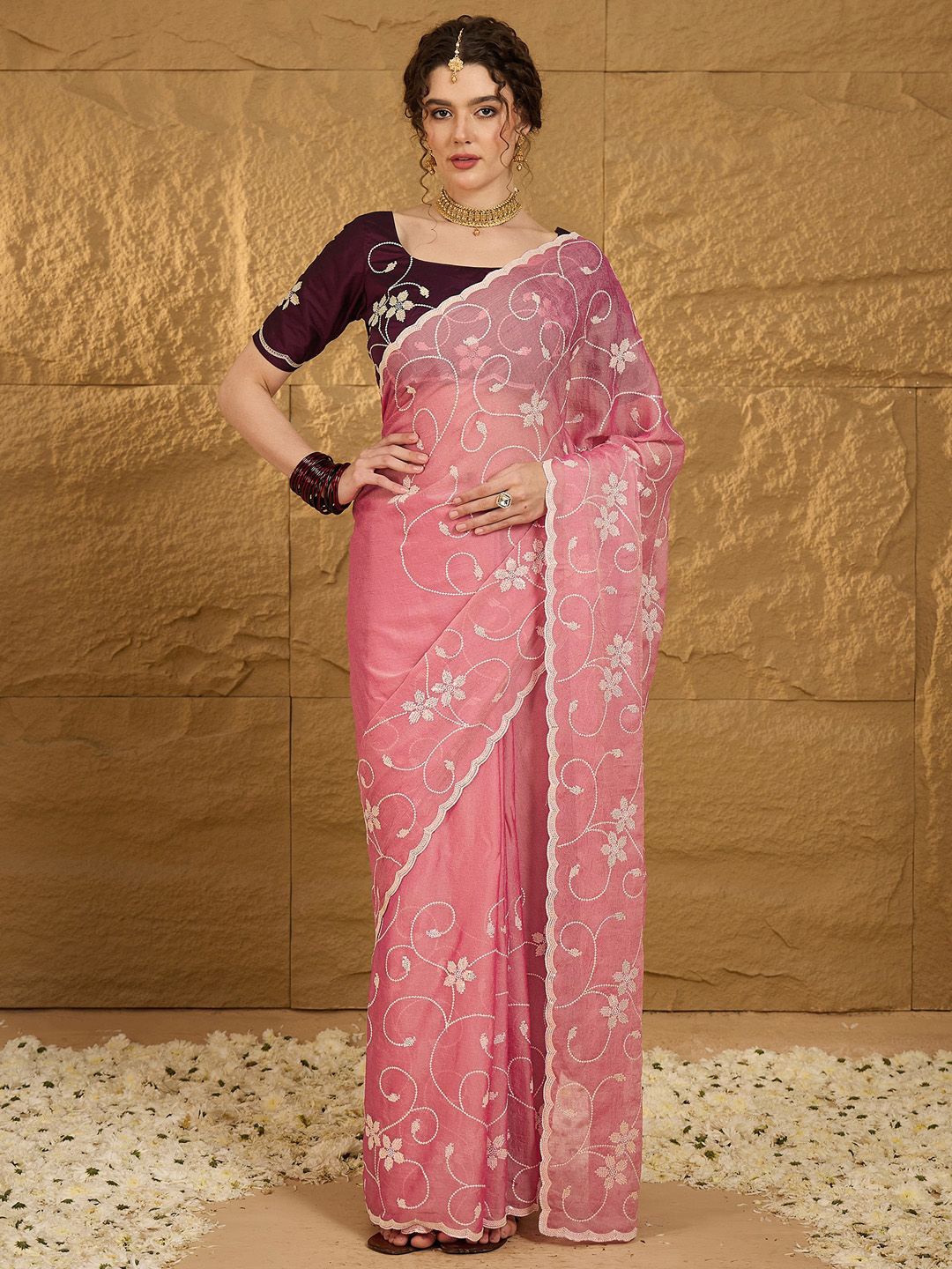 

Anouk Floral Sequinned Saree, Pink