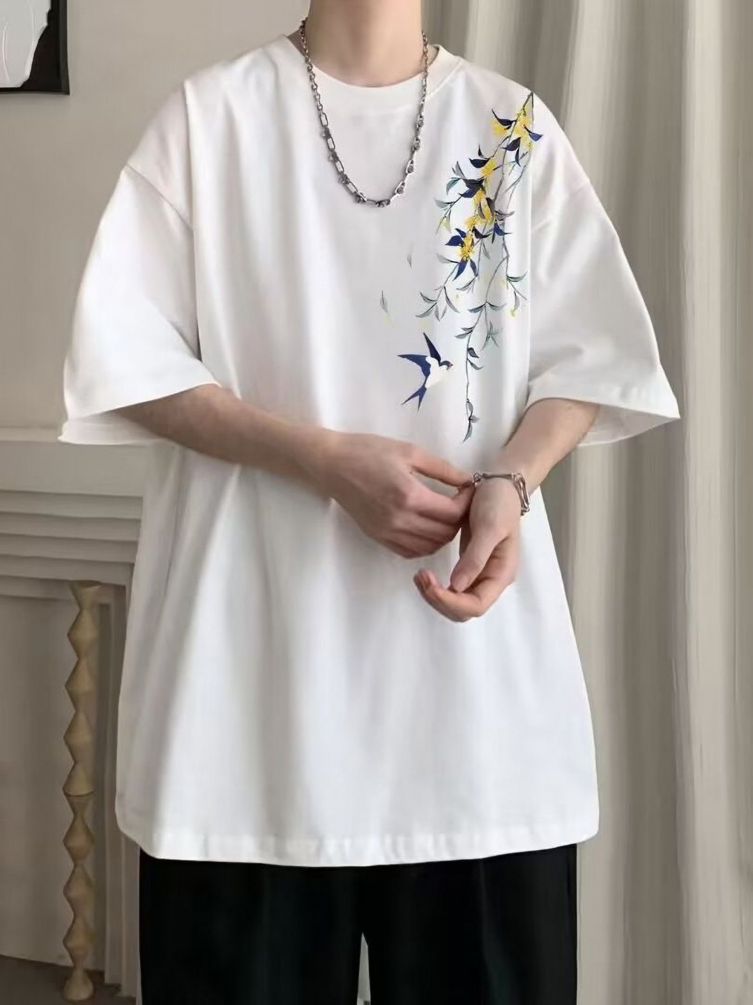 

StyleCast Men Floral Printed Round Neck Pure Cotton Oversized T-shirt, White