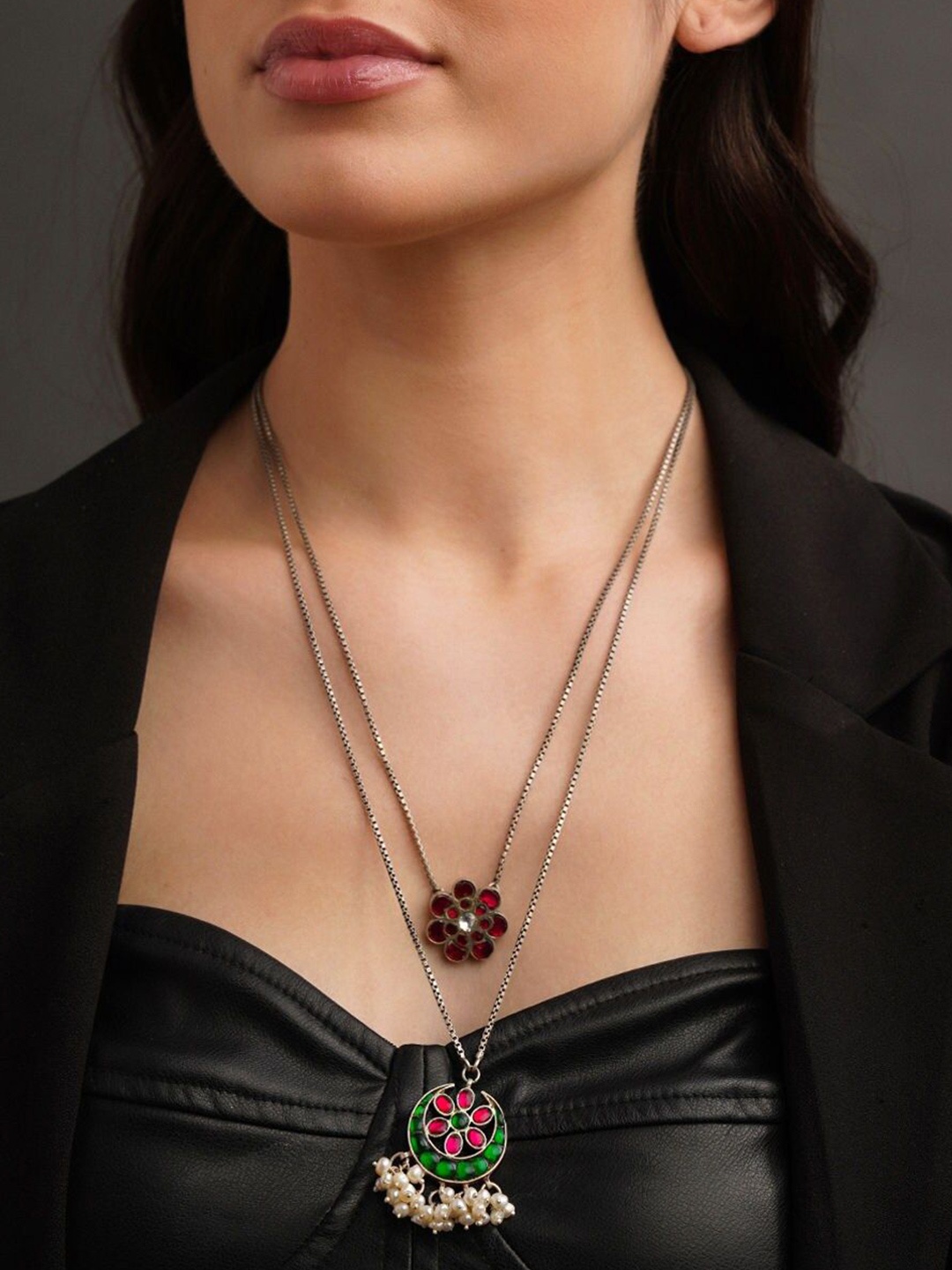 

JAYPORE Silver Beaded Necklace