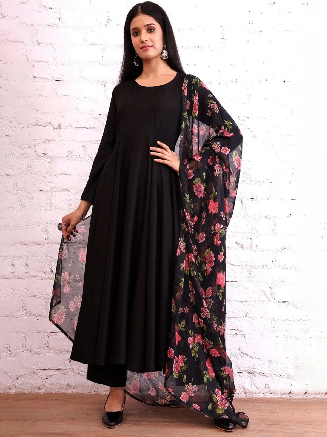 

BAESD Women Anarkali Kurta, Black