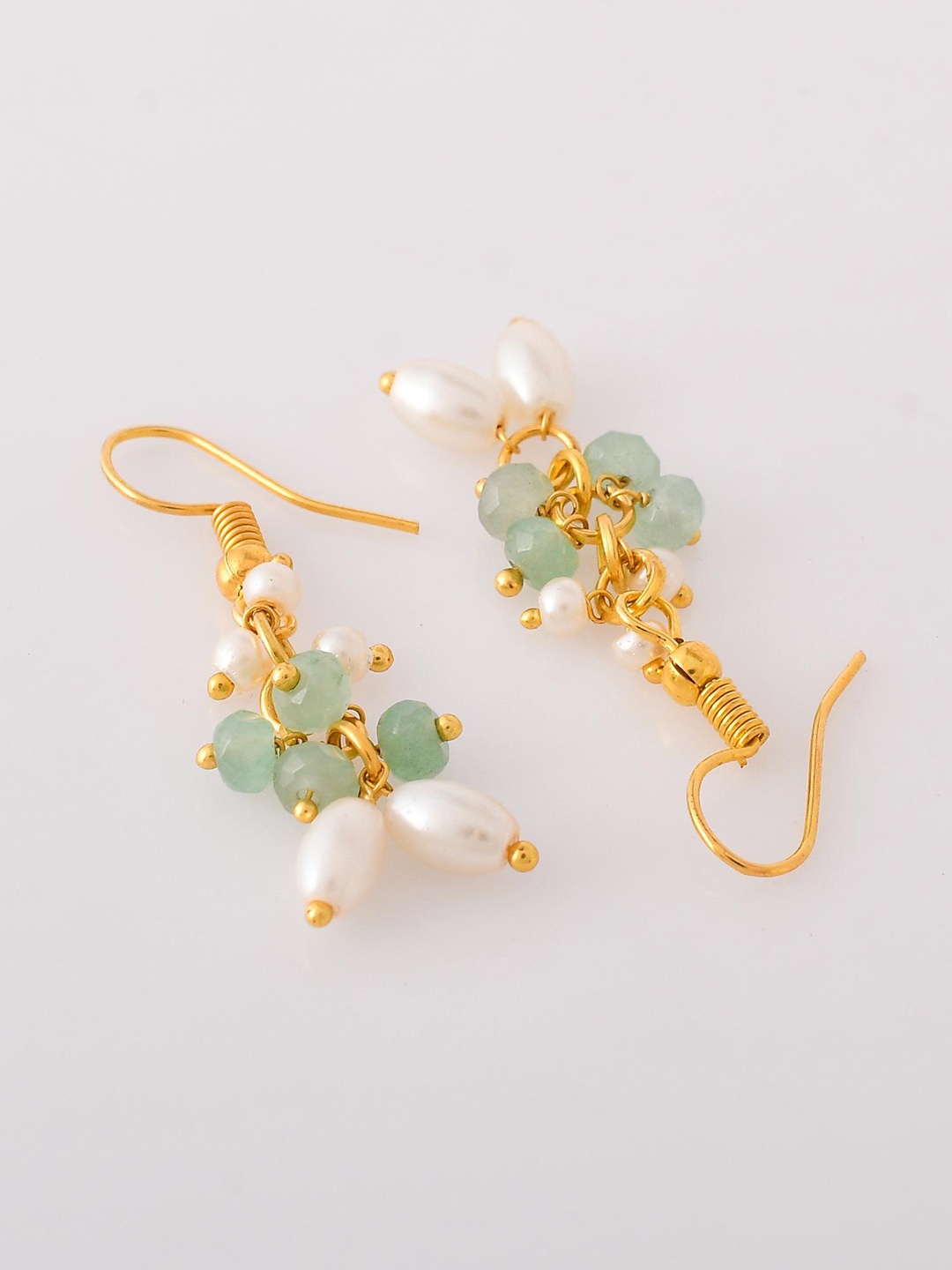 

DASTOOR Gold-Plated Beaded Jewellery Set