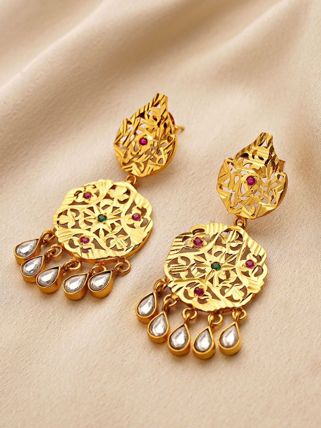 

JAYPORE Gold Plated Kundan Contemporary Drop Earrings