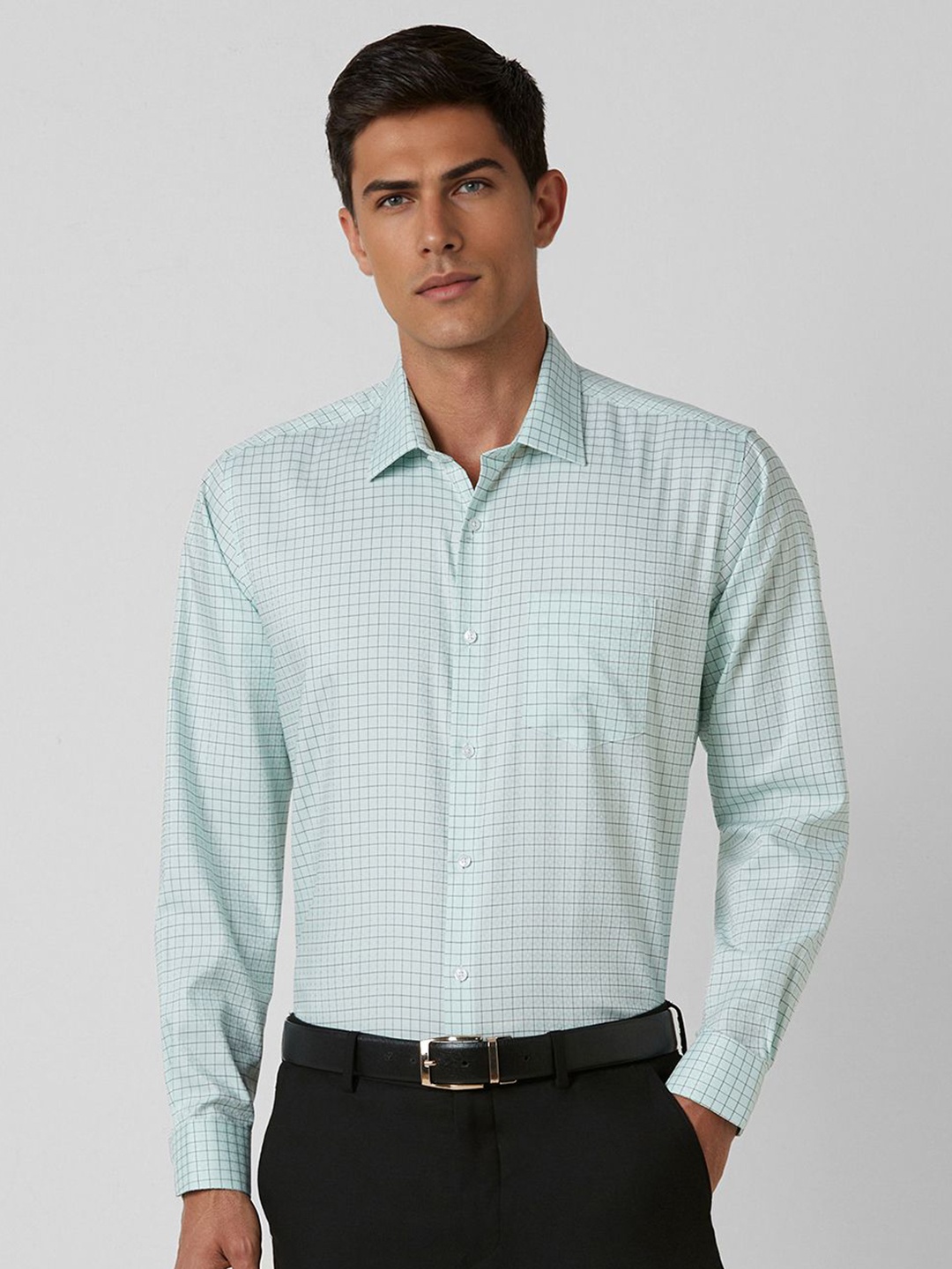 

Van Heusen Men Spread Collar Checked Cotton Formal Shirt, Blue