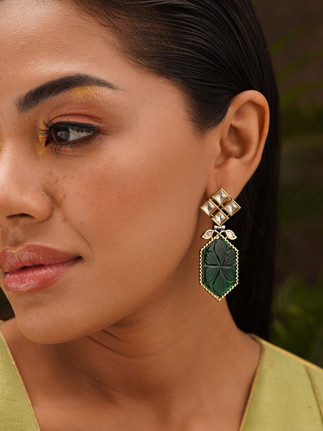 

JAYPORE Kundan Studded Contemporary Drop Earrings, Gold