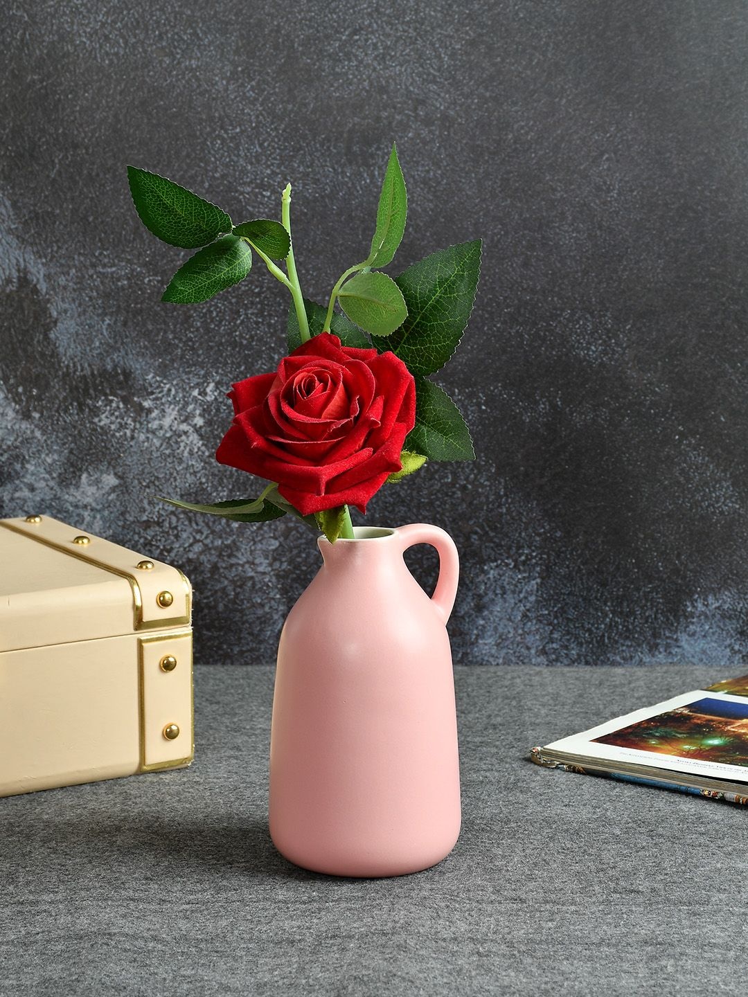 

CLIO'S HERITAGE STORE Pink Ceramic Table Vase