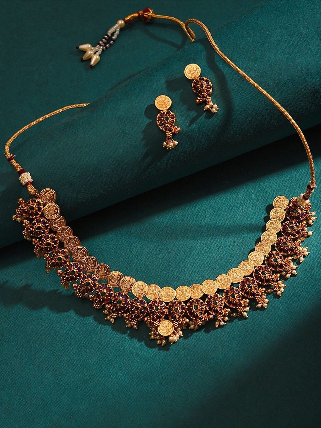 

JAYPORE Gold-Plated Necklace & Earrings