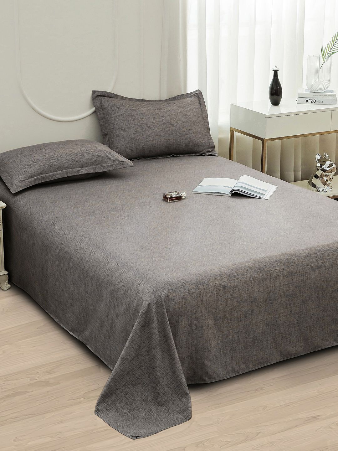 

Story@home Brown Abstract Printed 240 TC Satin Finish Queen Bedsheet Set