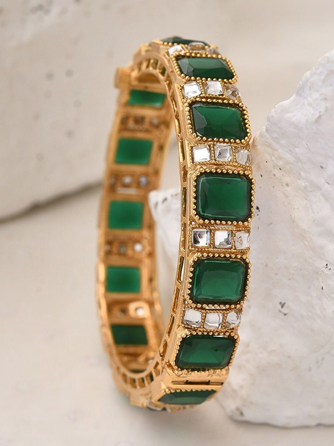 

JAYPORE Artificial Stones-Studded Bangle, Gold