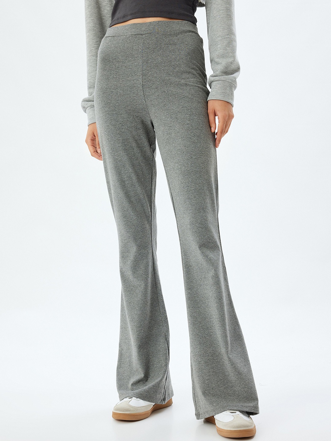 

Koton Women Printed Slim Fit Trousers, Grey