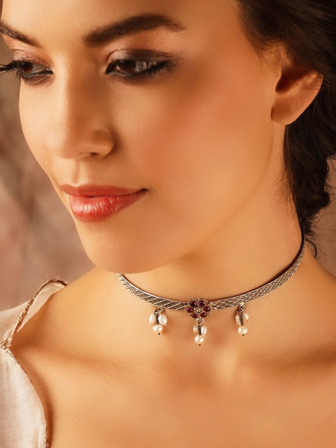 

JAYPORE Faux Ruby Studded Minimal Necklace, Silver