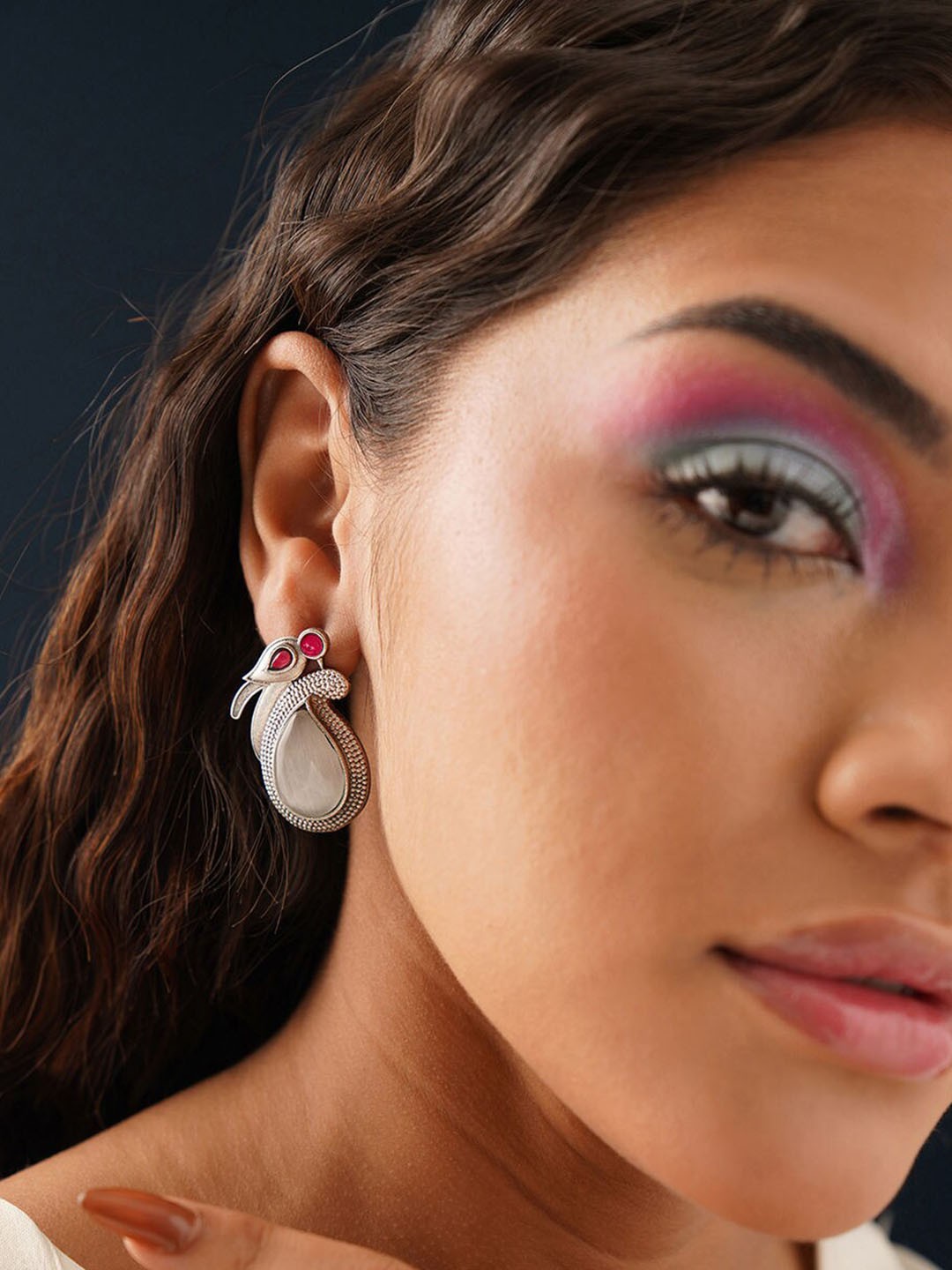 

JAYPORE Stone Studded Contemporary Studs, Silver