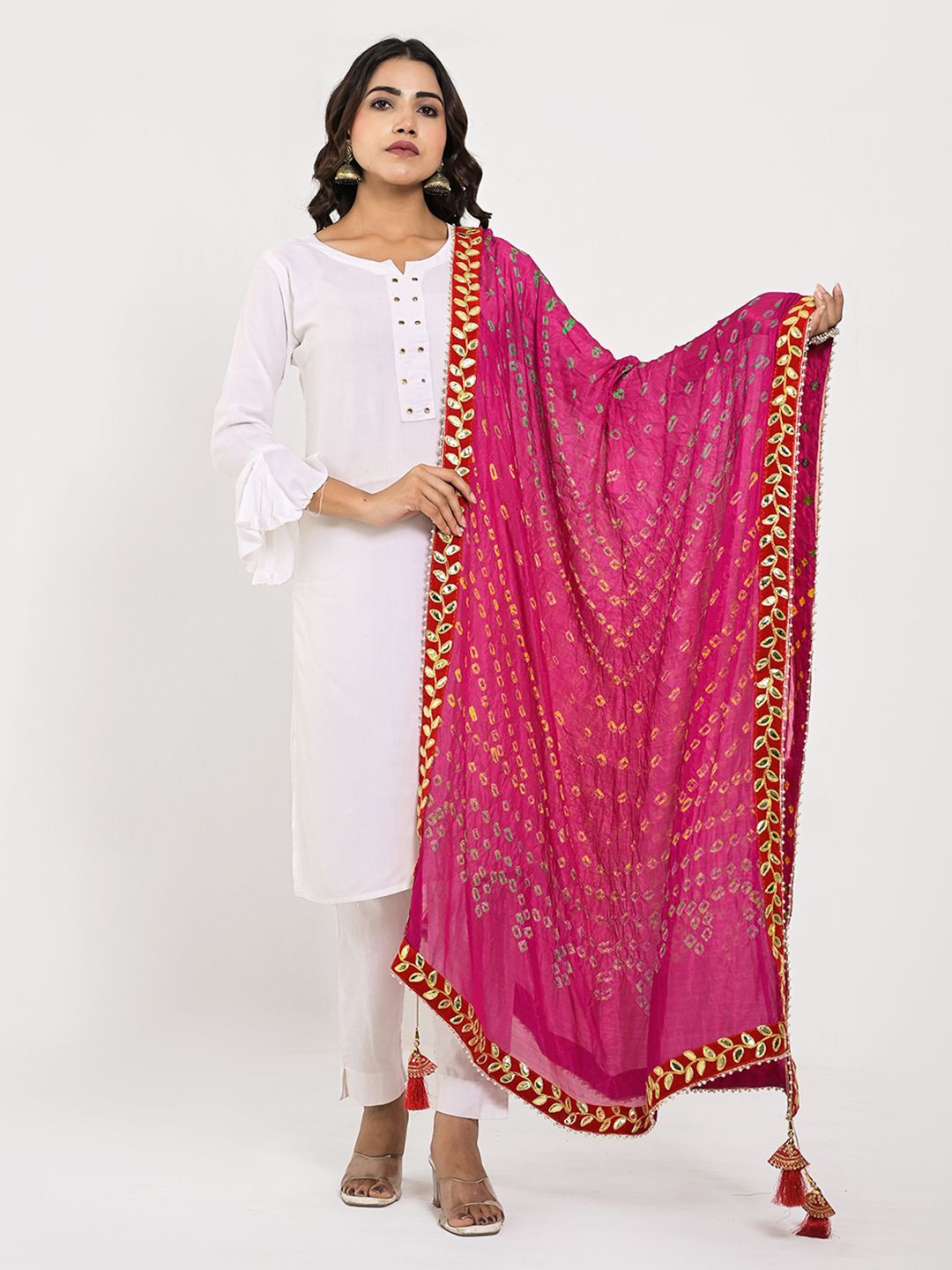 

Apratim Printed Bandhani Dupatta with Sequinned, Pink