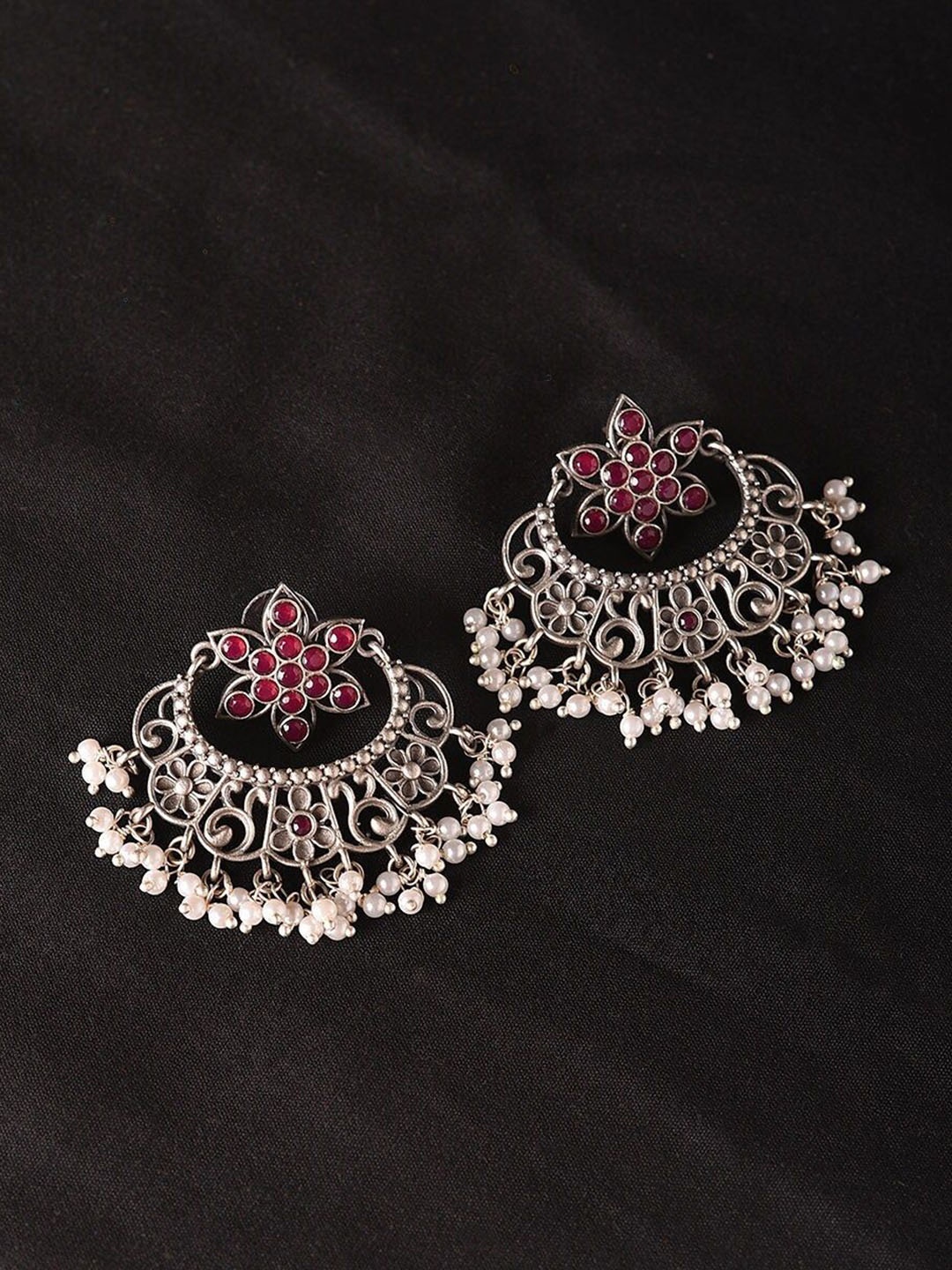 

JAYPORE Gold-Plated Kundan Studded Contemporary Oxidised Drop Earrings