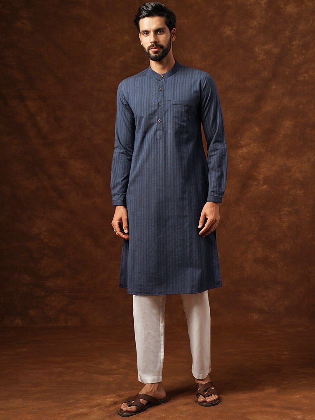 

JAYPORE Striped Band Collar Pure Cotton Straight Kurta, Navy blue