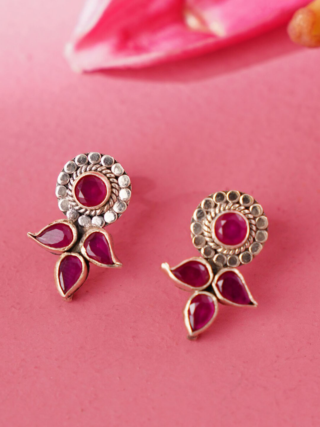 

JAYPORE Contemporary Studs Earrings, Silver