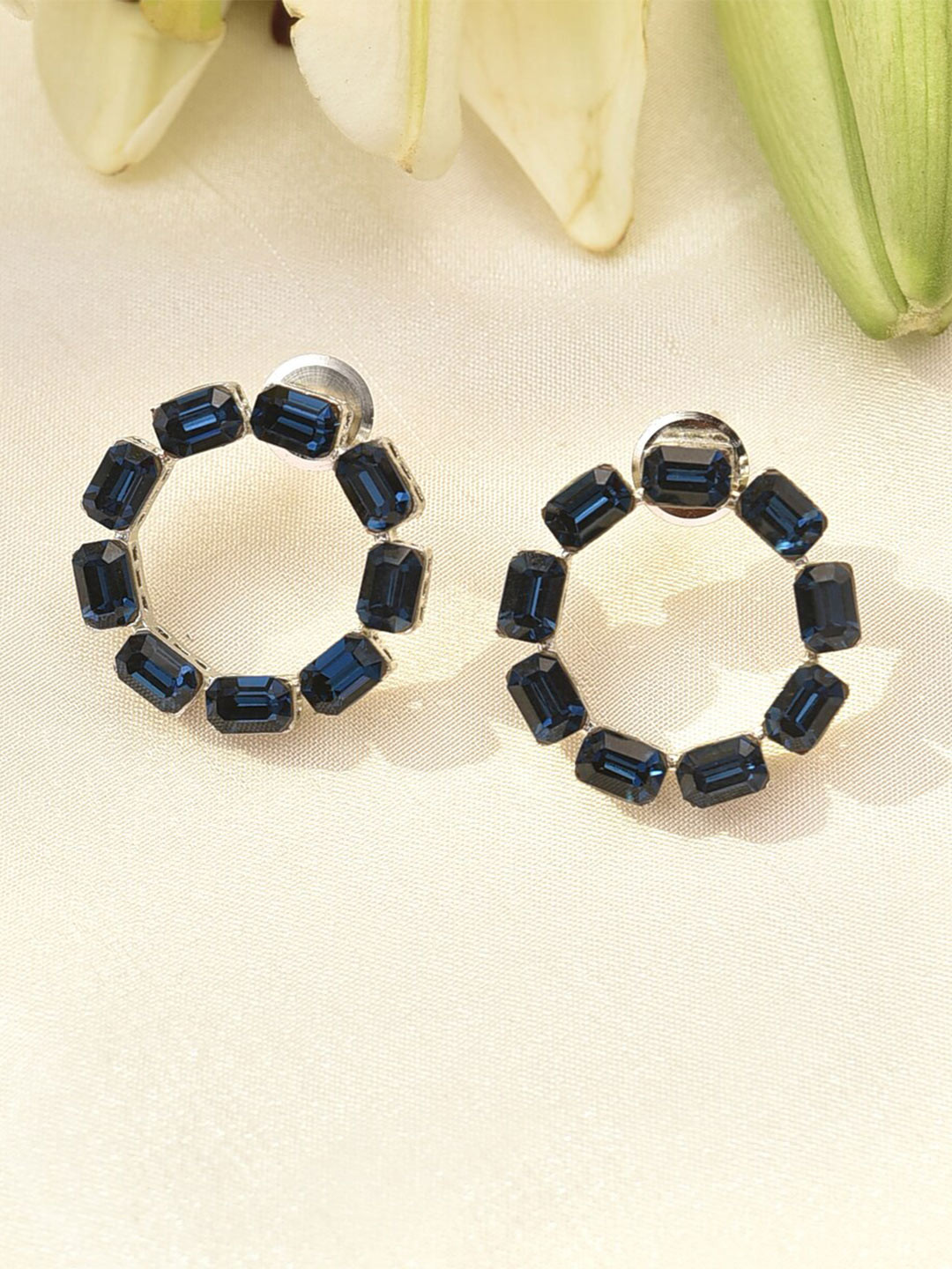 

JAYPORE Contemporary Jhumkas Earrings, Silver