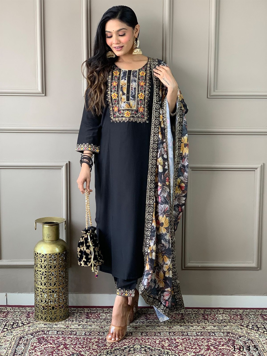 

ODETTE Floral Embroidered Thread Work Straight Kurta with Trousers & Dupatta, Black