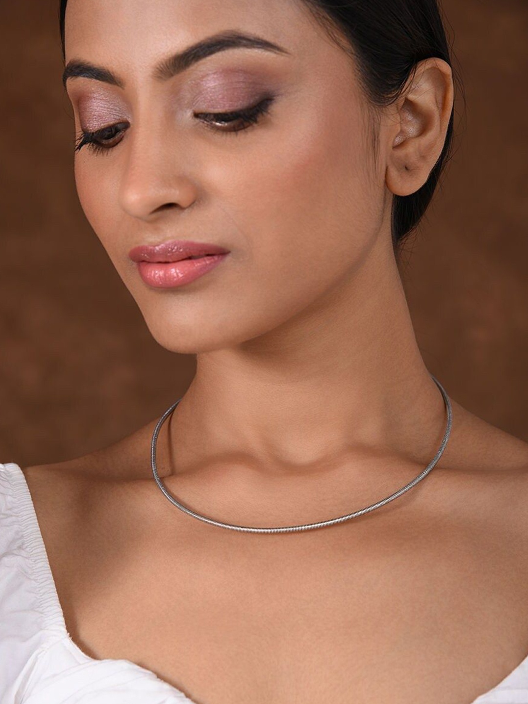 

JAYPORE Silver Minimal Chain