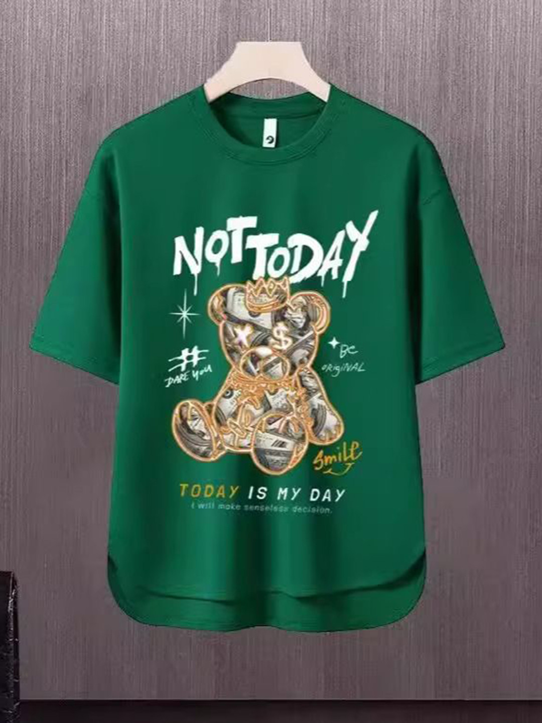

StyleCast Men Graphic Printed Round Neck Oversized T-shirt, Green