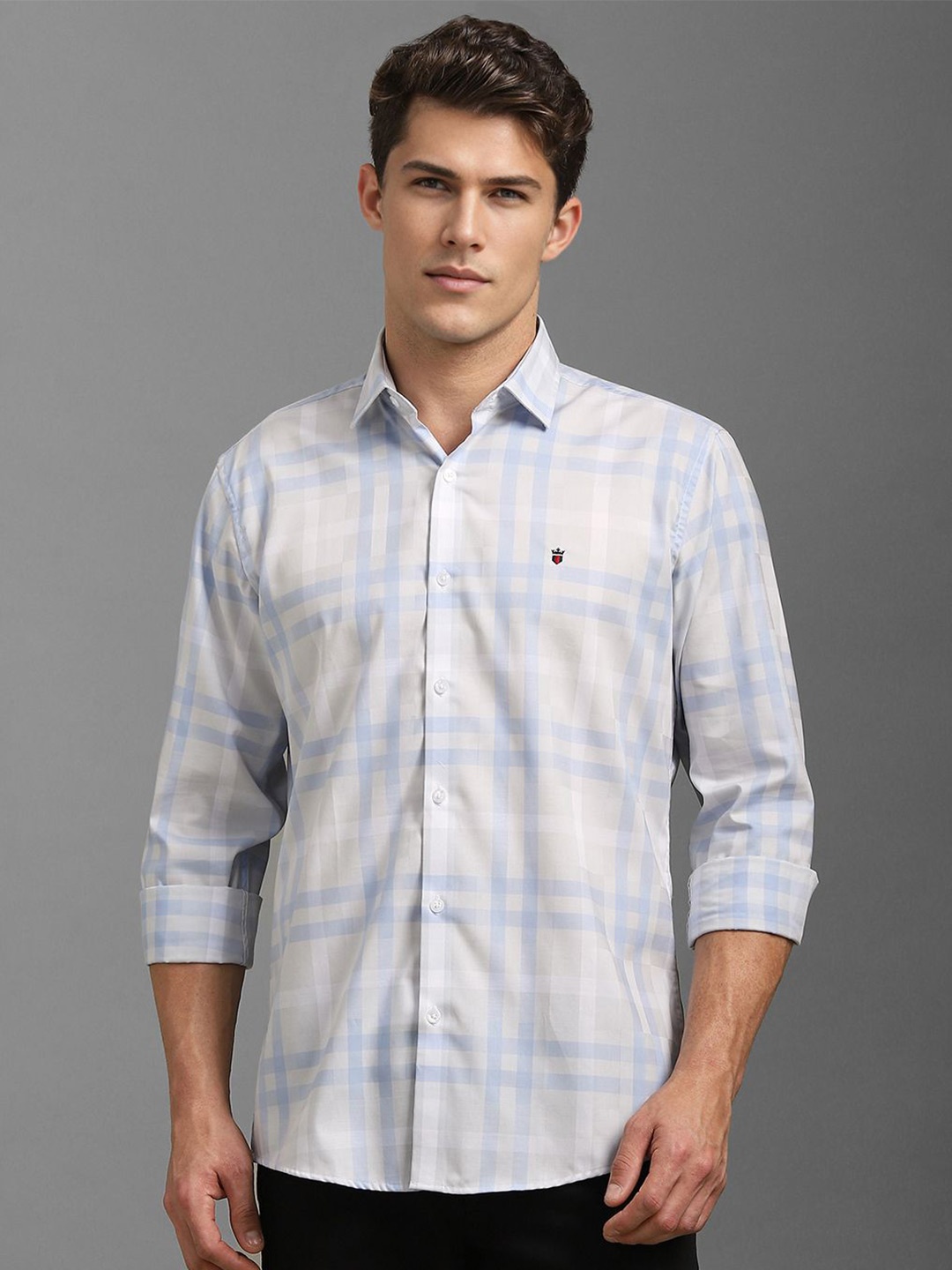 

Louis Philippe Sport Men Slim Fit Opaque Checked Casual Shirt, Grey