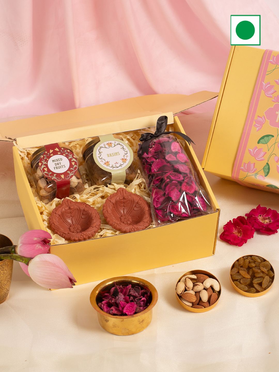 

Confetti Gifts Dry Fruits Diwali Gift Combo, Multi