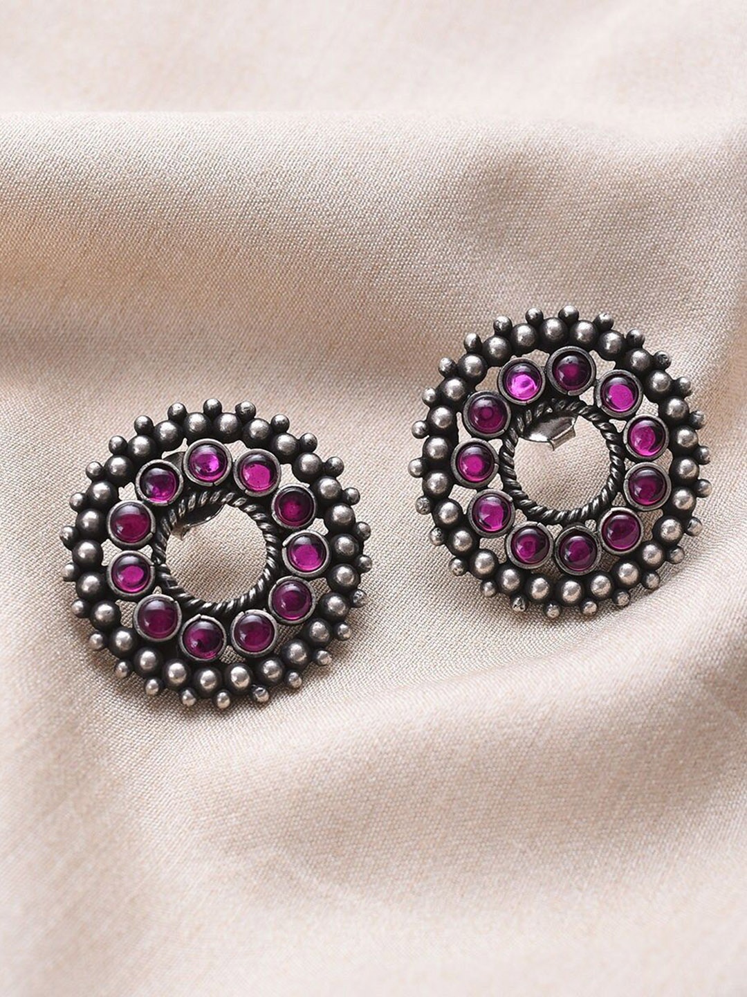

JAYPORE Silver Stone Studded Classic Studs